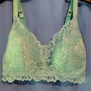 Balu xl lace bra euc nwot